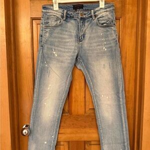 Men's Light Blue Jeans